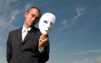 Hypocrisy_man with mask