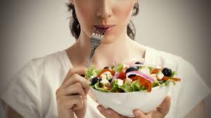 woman eating healthy